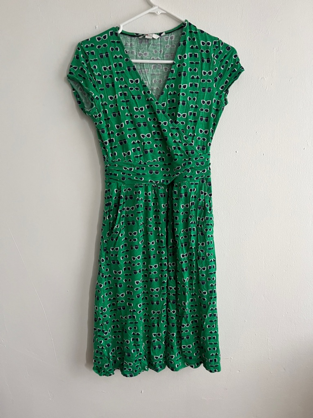 Boden Green Printed Midi Dress with Sunglasses Motif